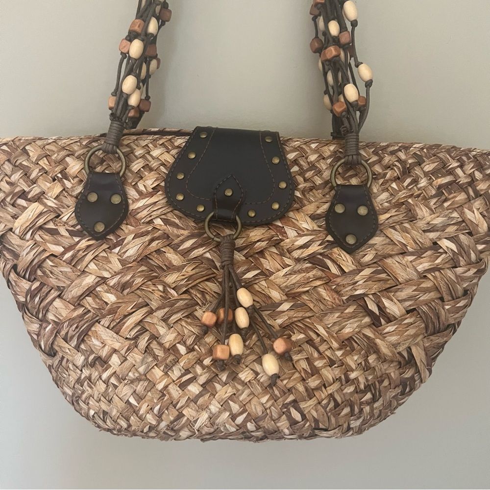 VTG Weaved Brown and Tan Woven Tote Purse with Beaded Braided Handles